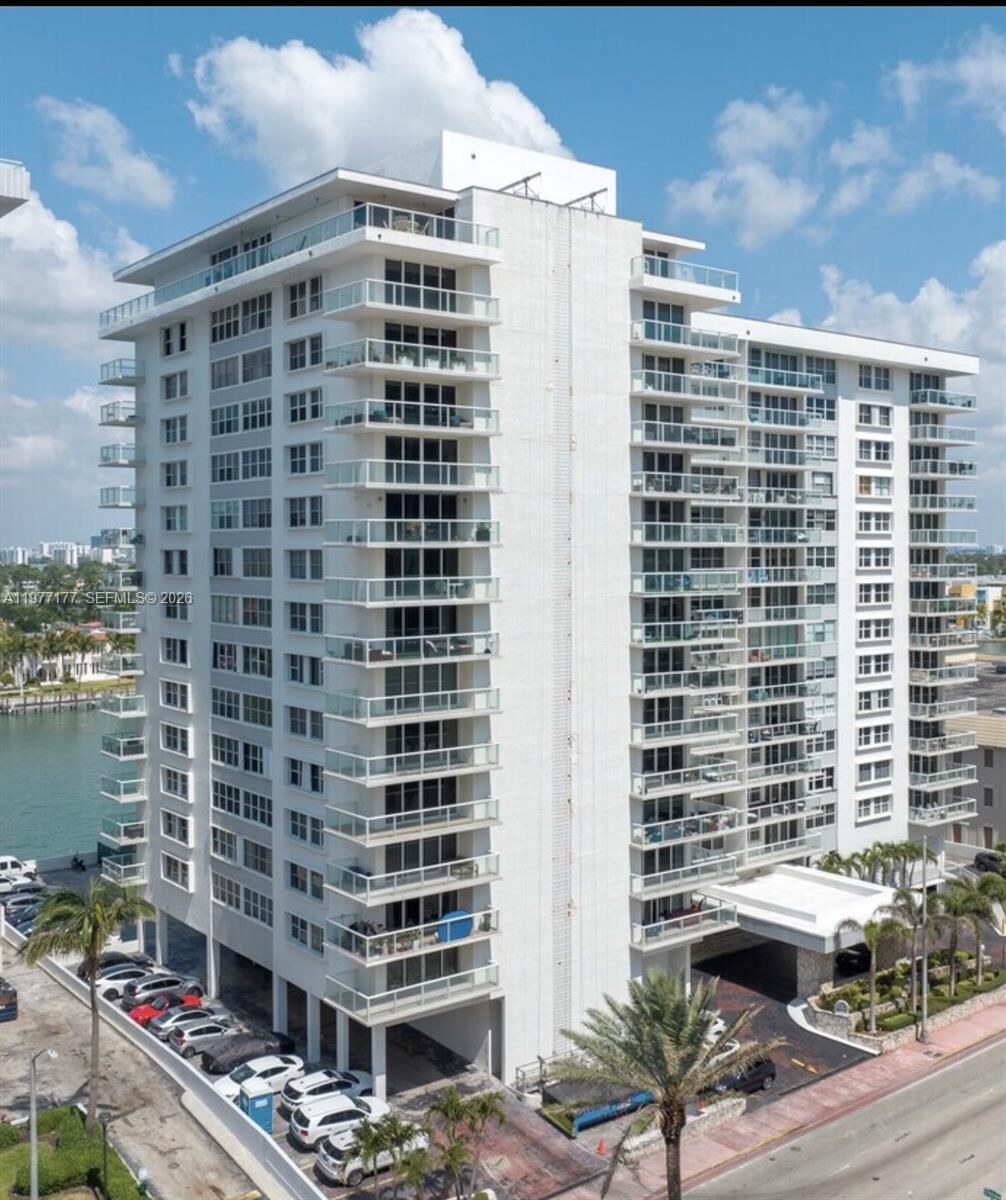 Property Photo:  5750 Collins Ave 6G  FL 33140 