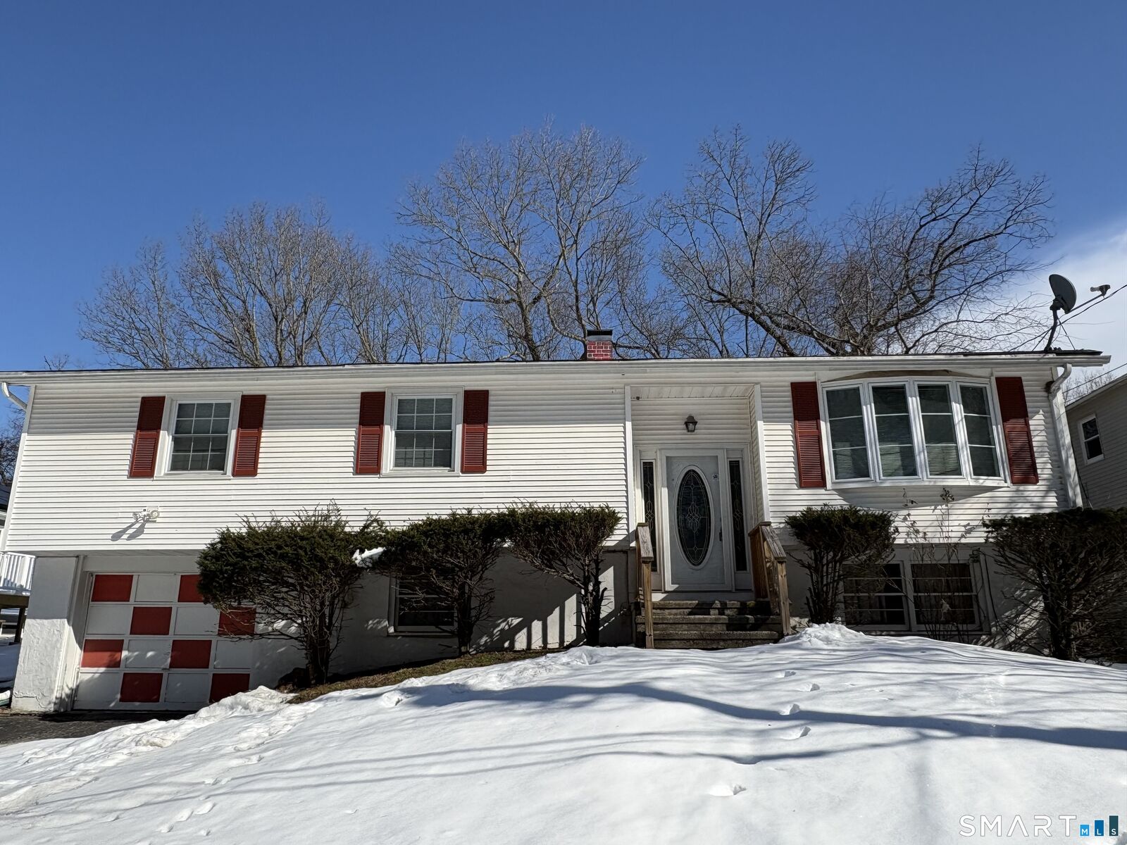 Property Photo:  249 Malcolm Road  CT 06516 