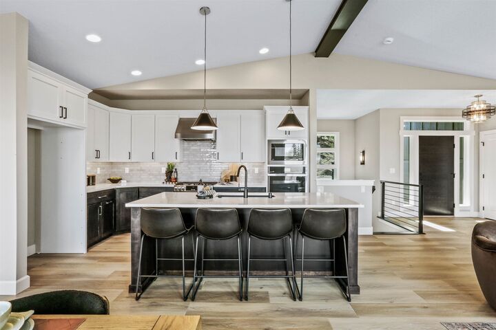 Property Photo:  3915 S Glendora Dr  WA 99223 