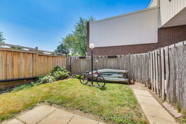 Property Photo: 1100 Oxford Street 88 ON L1J 6G4