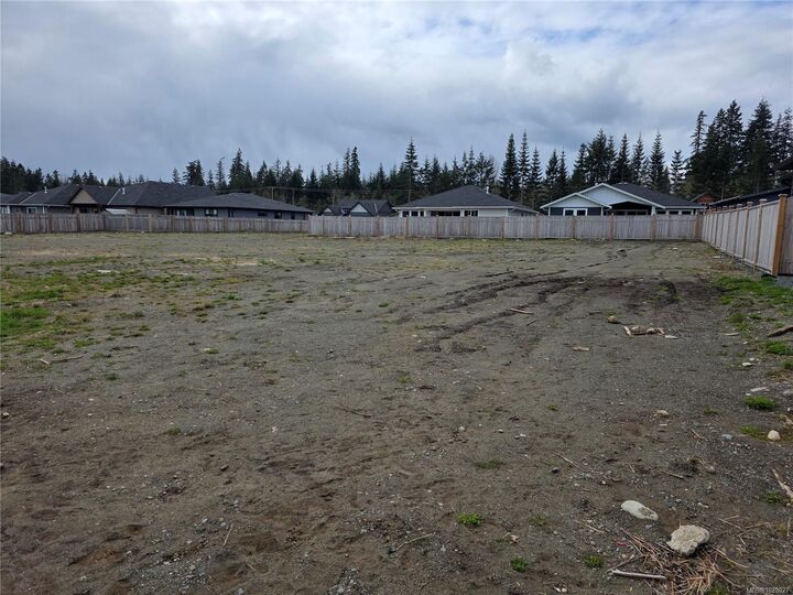 Property Photo: 717 Beaver Creek Blvd BC V9H 0E9