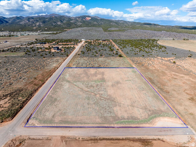 Property Photo:  1705 E 460 N 18  UT 84757 