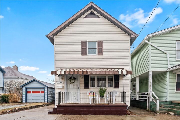 Property Photo:  242 S Washington  PA 15601 