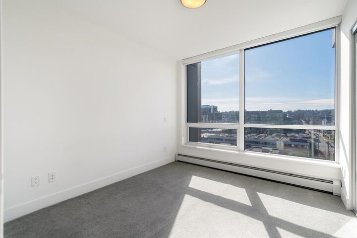 Property Photo: 1788 Columbia Street 1108 BC V5Y 0L7