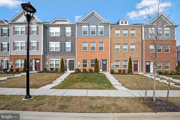 Property Photo:  9608 Fagan Drive  MD 20721 