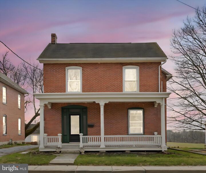 Property Photo:  2132 Main Street  PA 17543 