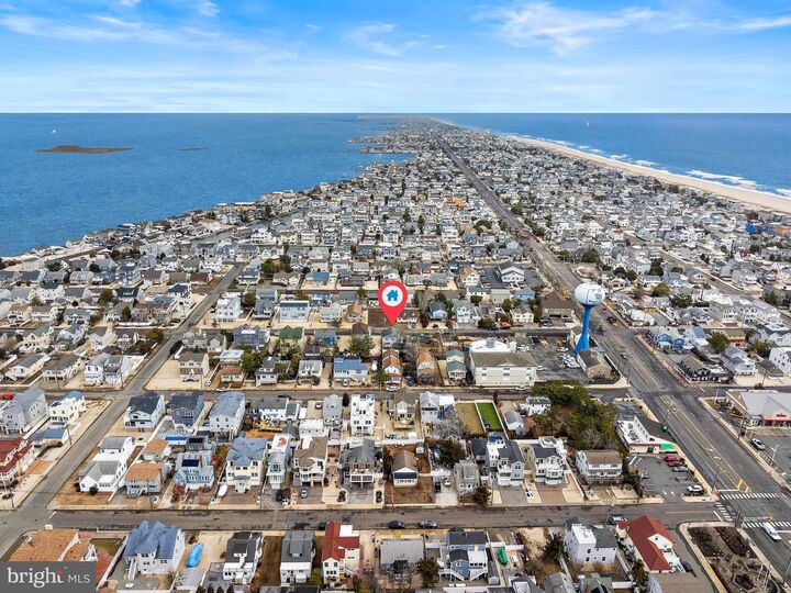 Property Photo:  24 W New Jersey Avenue  NJ 08008 