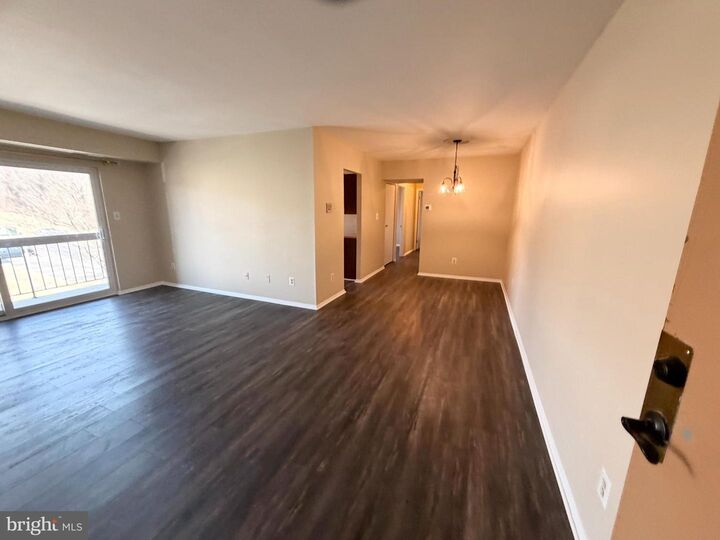 Property Photo:  1 Summit Hill Court C-1  MD 21228 