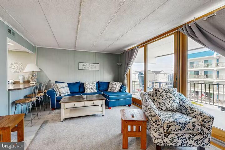 Property Photo:  15 143rd Street 302  MD 21842 