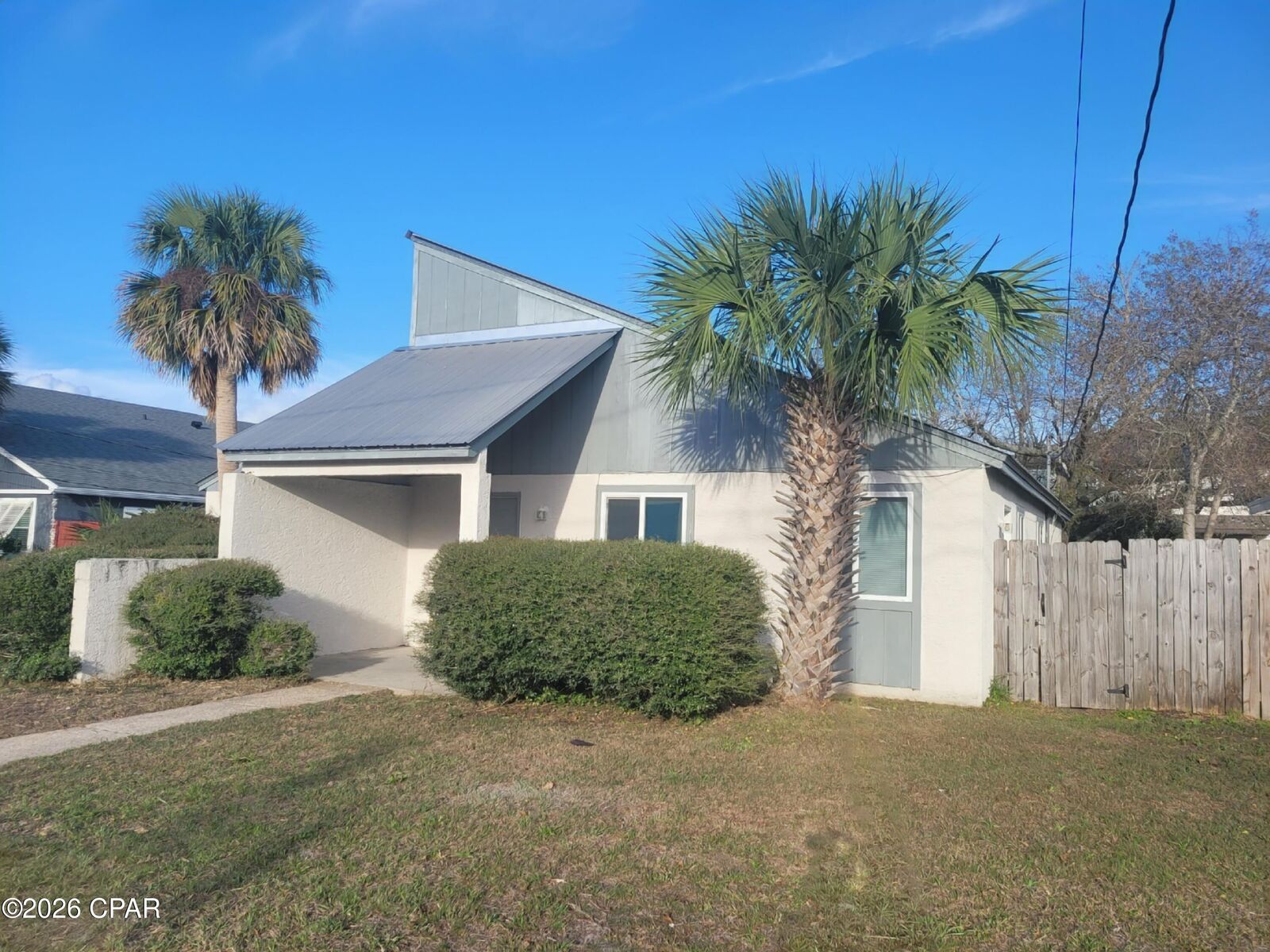 Property Photo: 1727 Illinois Avenue FL 32444