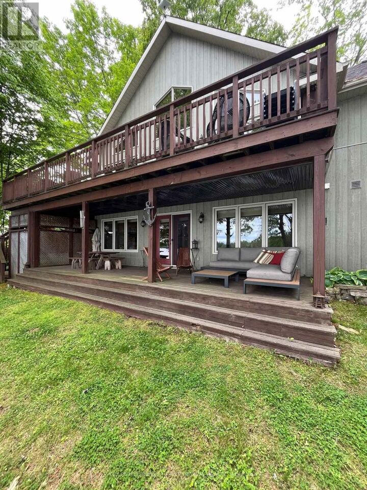Photo de la propriété:  1374 Black Lake North Shore Road  ON K7H 3C5 