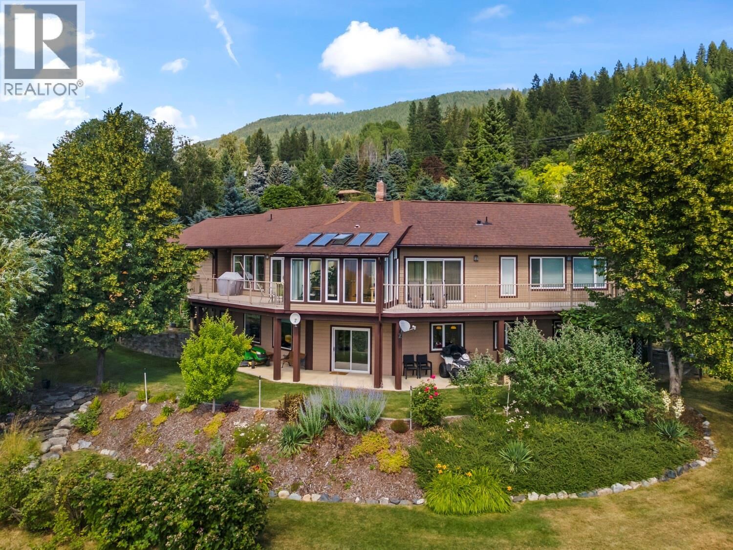 Property Photo: 5253 Elsie Holmes Road BC V0B 2N1