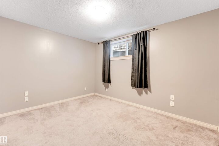 Property Photo:  1157 37 Avenue NW  AB T6T 0E8 