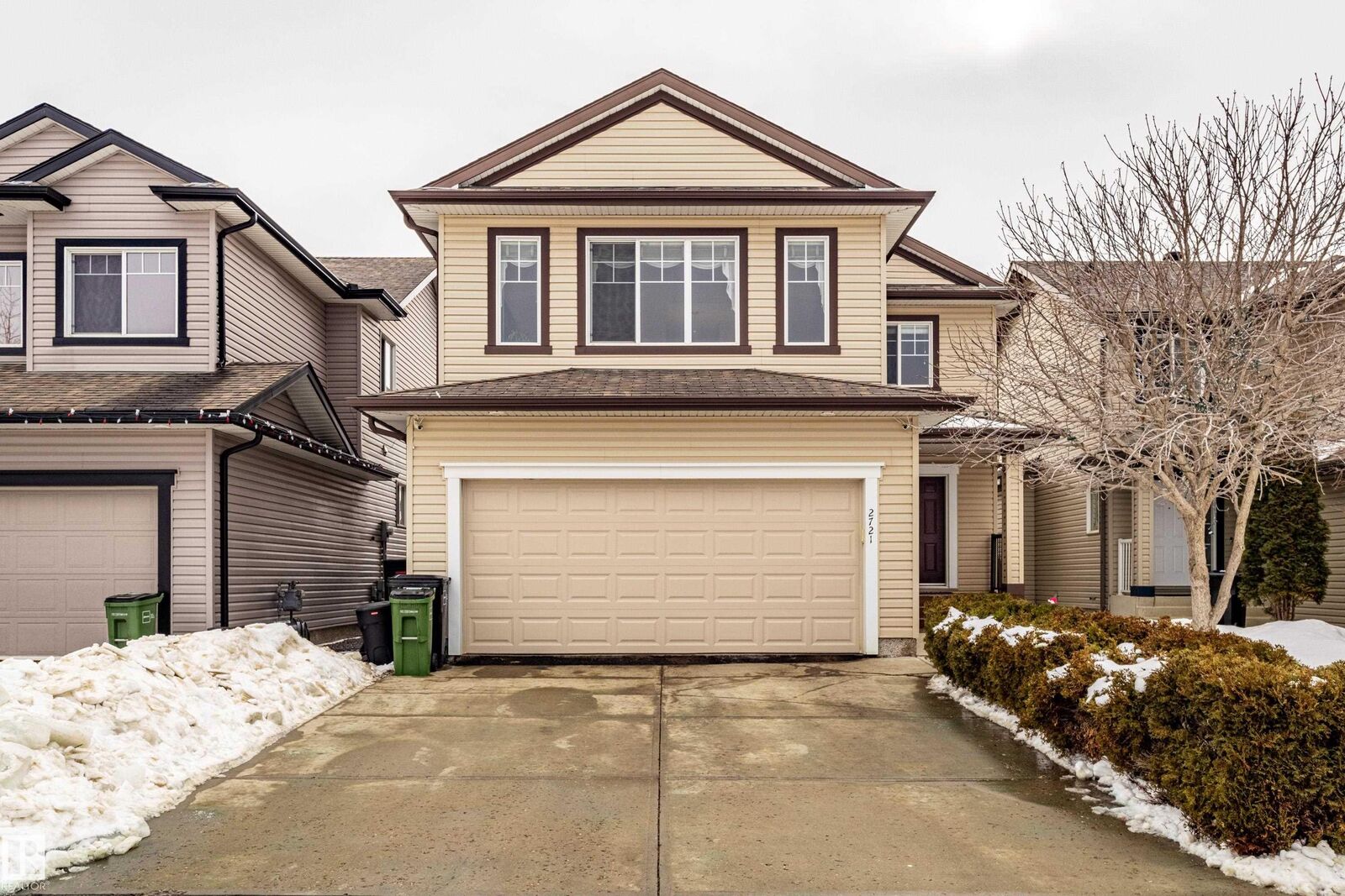 Property Photo: 2721 Miles Place SW AB T6W 0B3