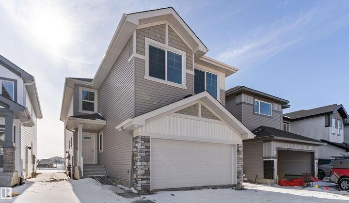 Property Photo:  943 18 Avenue NW  AB T6T 0M2 