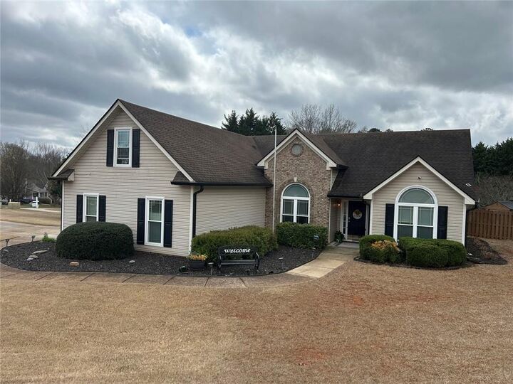 Property Photo:  16 Bailey Park Court  GA 30549 