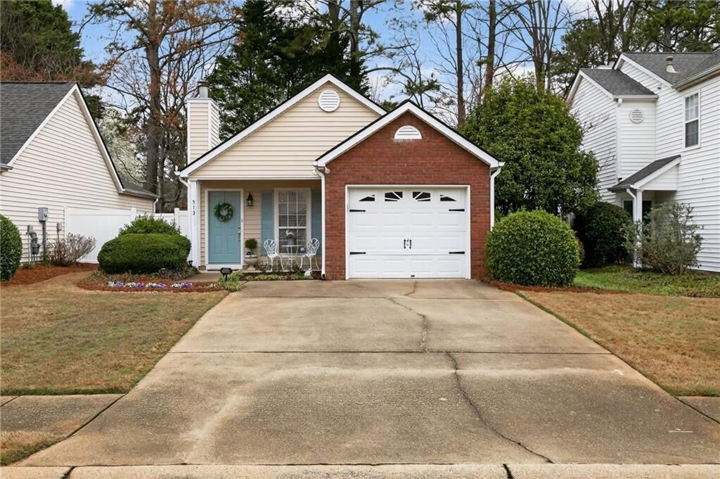 Property Photo:  513 Stanford Place  GA 30188 