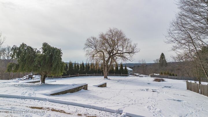 Property Photo:  434 Hemlock Road  PA 18472 