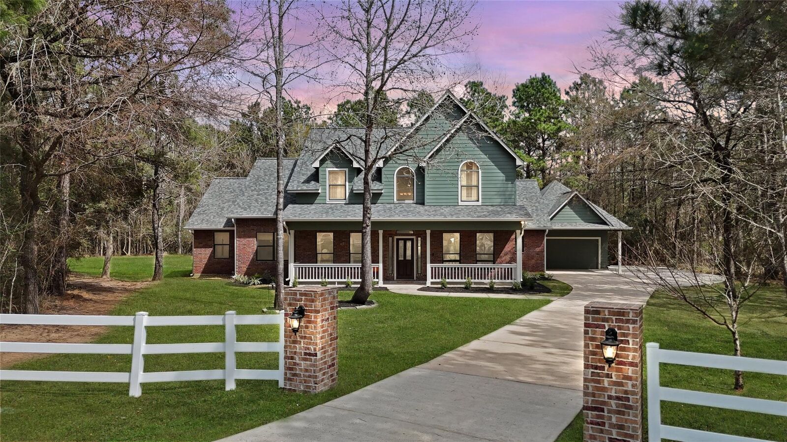 Property Photo:  15552 Guinevere Lane  TX 77316 