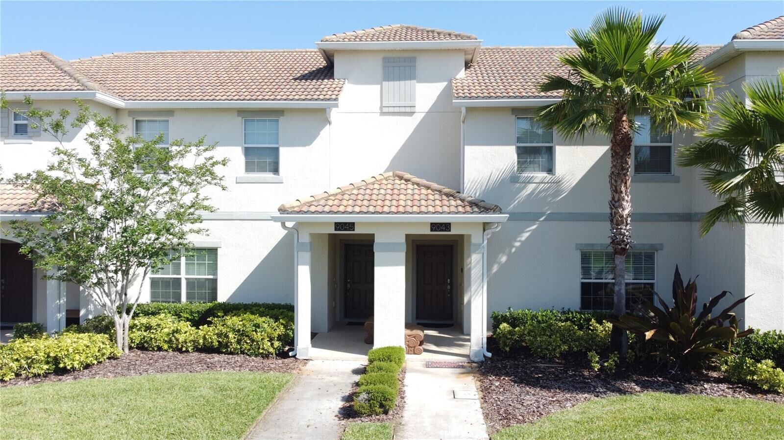 Property Photo:  9043 Dogleg Drive  FL 33896 