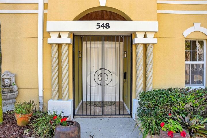 Property Photo: 548 S Hyer Avenue 1 FL 32801