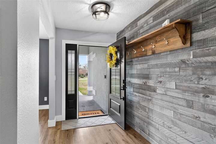 Property Photo:  36403 Barrington Drive  FL 32736 