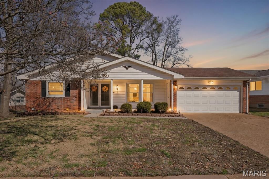 Property Photo:  13 Lancaster Court  MO 63033 