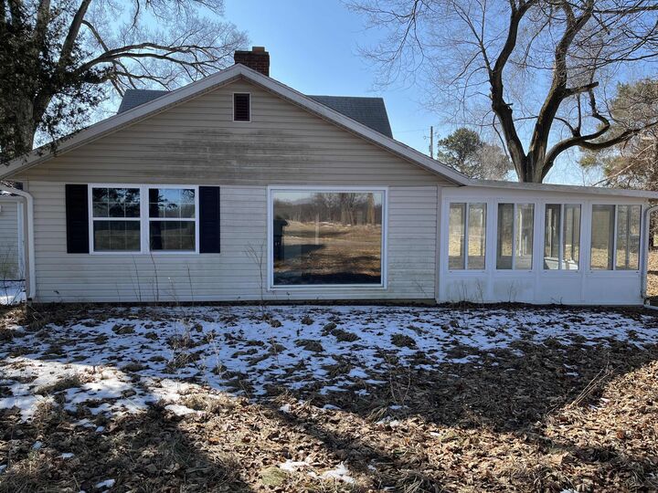 Property Photo:  6015 S Stoney Lake Road  MI 49201 