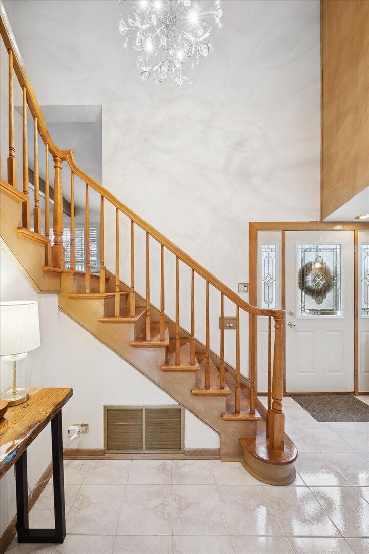 Property Photo:  843 S Brainard Avenue  IL 60525 