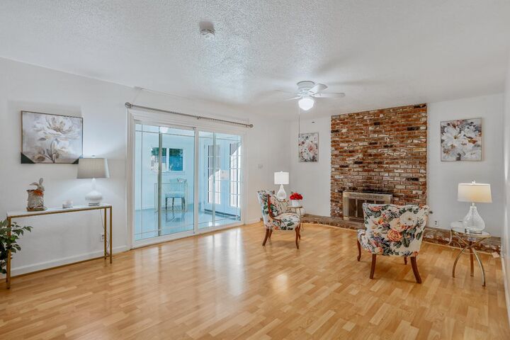 Property Photo:  6629 Doreen Way  CA 95823 