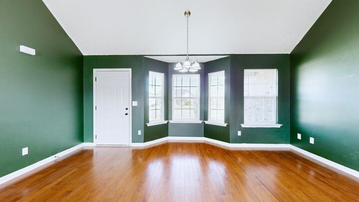 Property Photo:  2716 Ridgewood Dr  TN 37037 