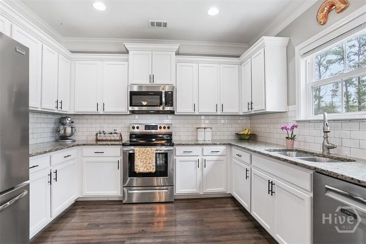 Property Photo: 126 Aquaduct Drive GA 31326