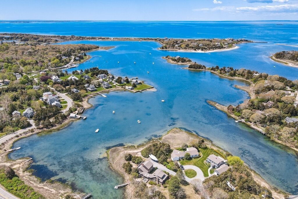 Property Photo:  102 Nashawena St  MA 02540 