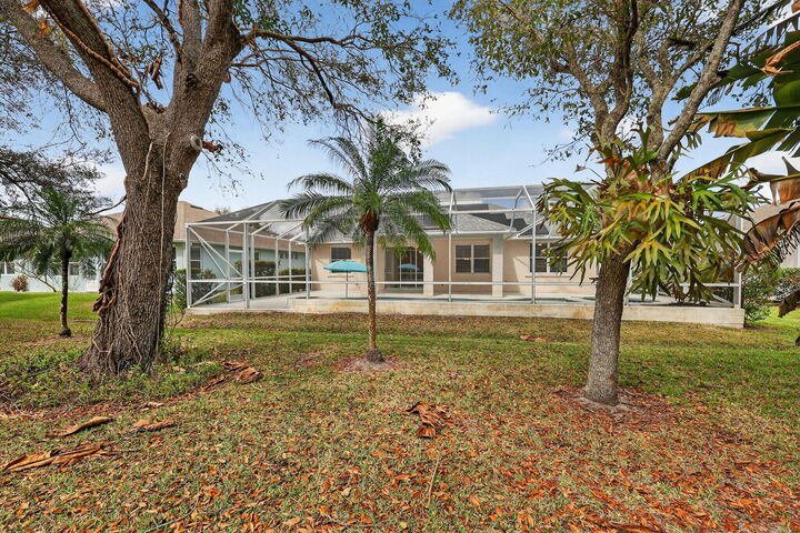 Property Photo:  5545 W 1st Square SW  FL 32968 