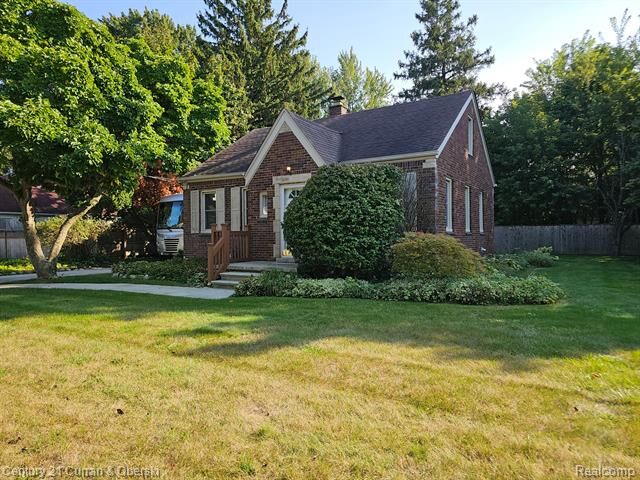 Property Photo: 18808 Eastwood Drive MI 48225