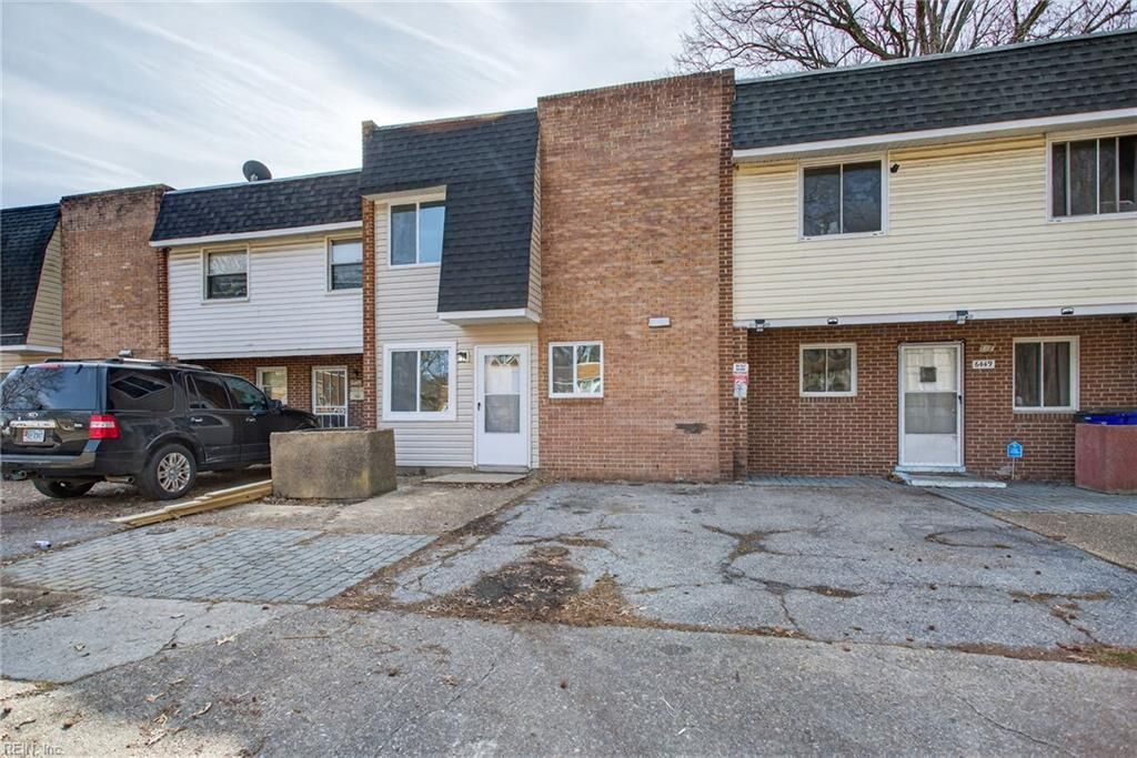 Property Photo:  6447 Wellington St  VA 23513 