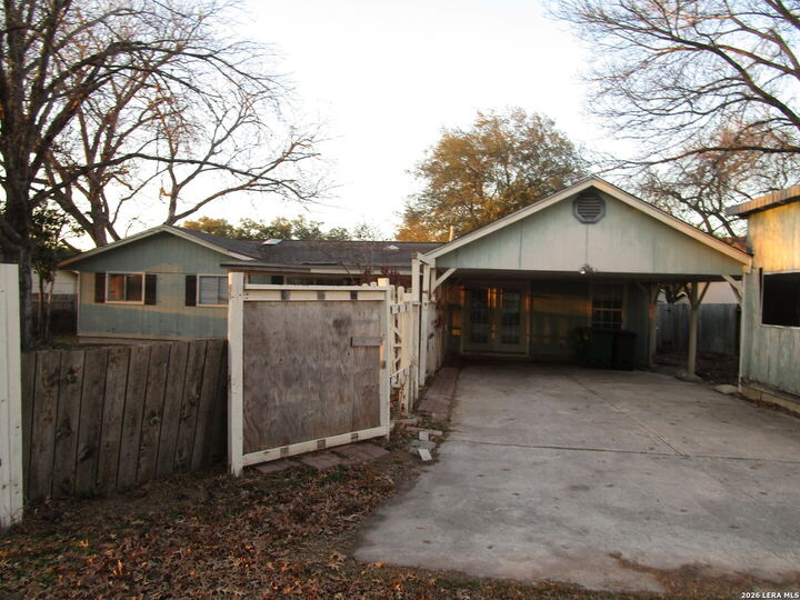 Property Photo:  4614 Cambray  TX 78229 