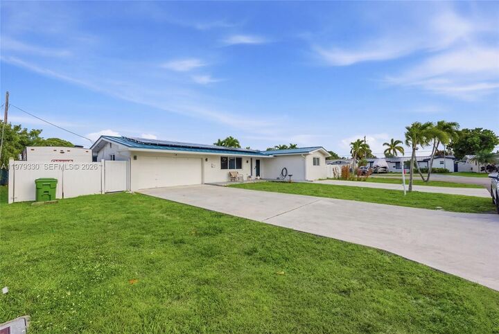 Property Photo:  1101 NW 86th Ter  FL 33024 