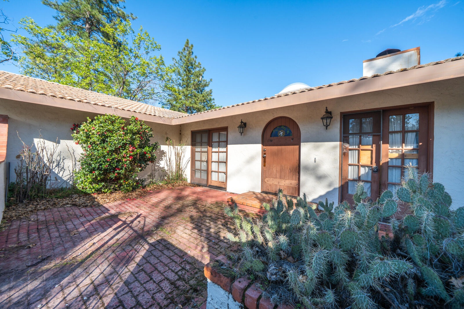 Property Photo: 12852 Walker Ridge Drive CA 96003