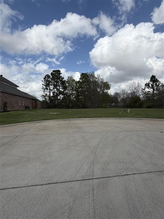 Property Photo: 2206 Nikal Drive LA 70605