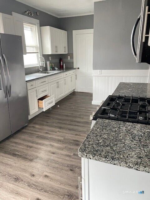 Property Photo:  281 Chestnut Street  CT 06051 