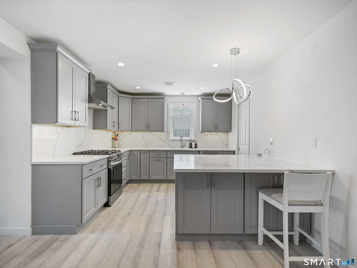 Property Photo:  24 King Street  CT 06902 