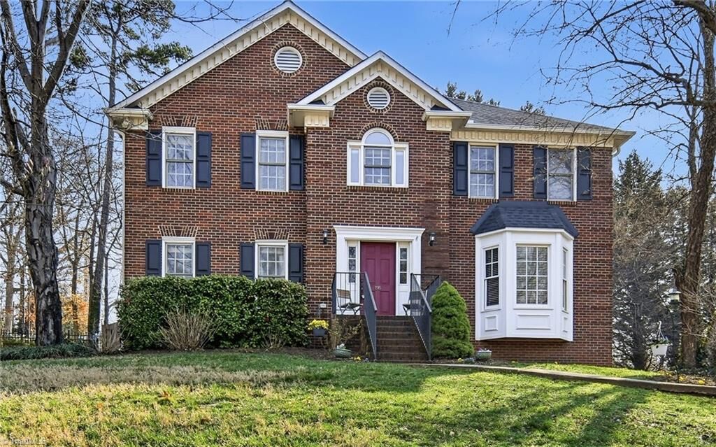 Property Photo:  86 Shadylawn Drive  NC 27104 