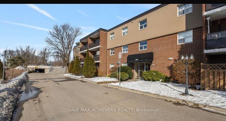 Property Photo: 640 Grey Street 107 ON N3S 4Y3