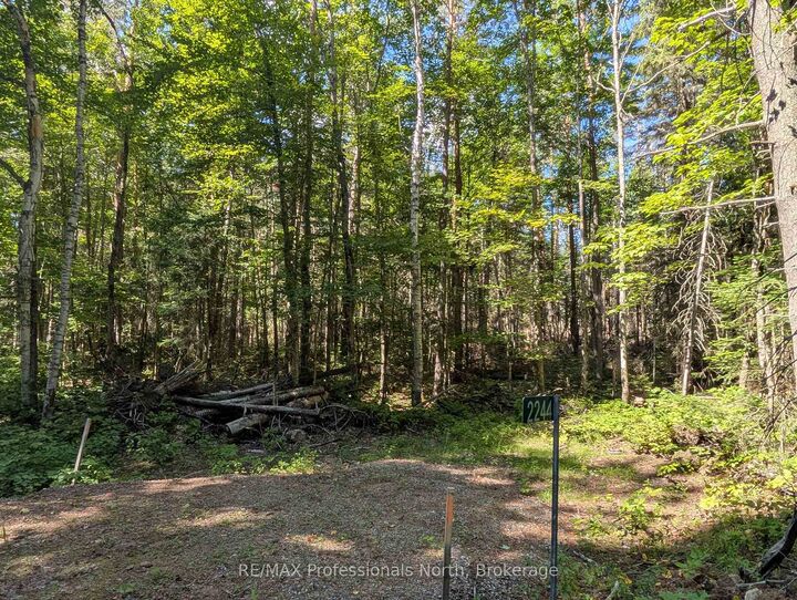 2244 Yearley Road — photo 1