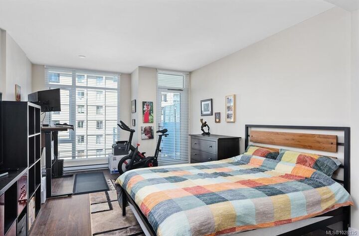 Property Photo: 1090 Johnson St 705 BC V8V 0B3