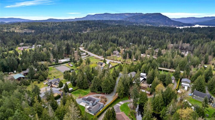 Property Photo:  1959 Ingot Dr  BC V0R 1L6 