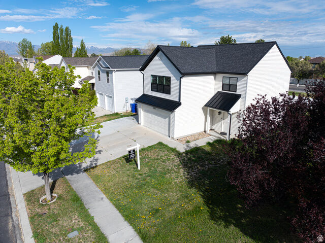 Property Photo: 2303 E Hawthorne St UT 84043