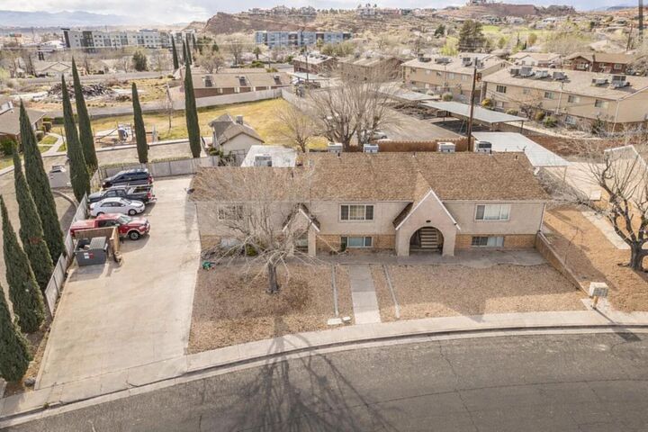 Property Photo:  253 Playa Della Rosita #2  UT 84780 