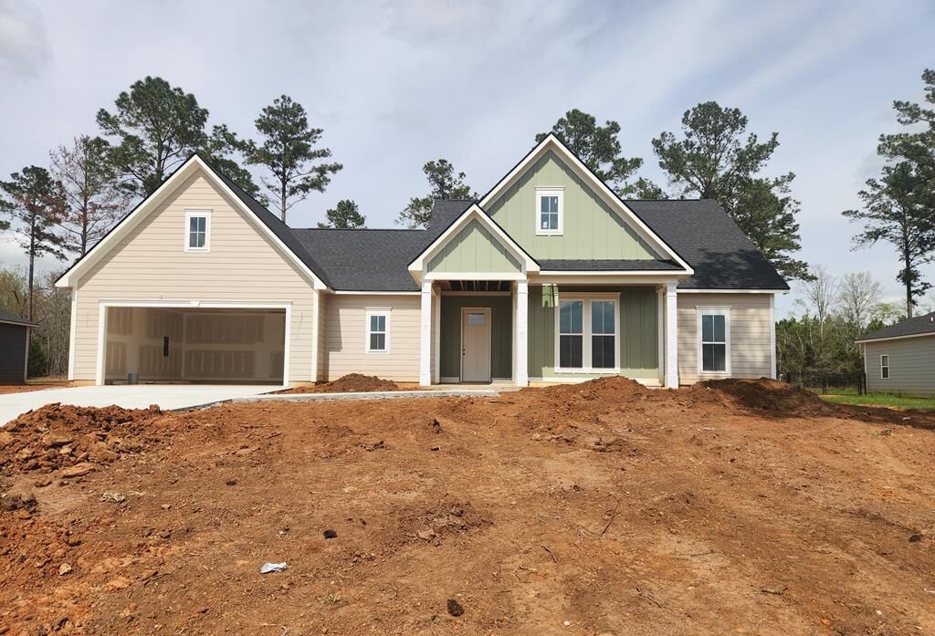 Property Photo:  329 Willow Oak Loop  GA 31763 